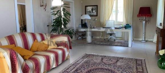 5 bedrooms Villa in Cascina, Italy No. 209371 48