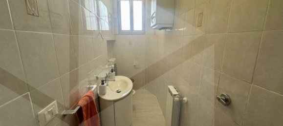 2 rooms Apartment in Bologna, Italy No. 17174 6