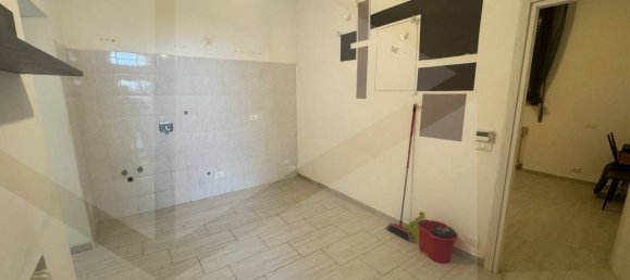2 rooms Apartment in Bologna, Italy No. 17174 8