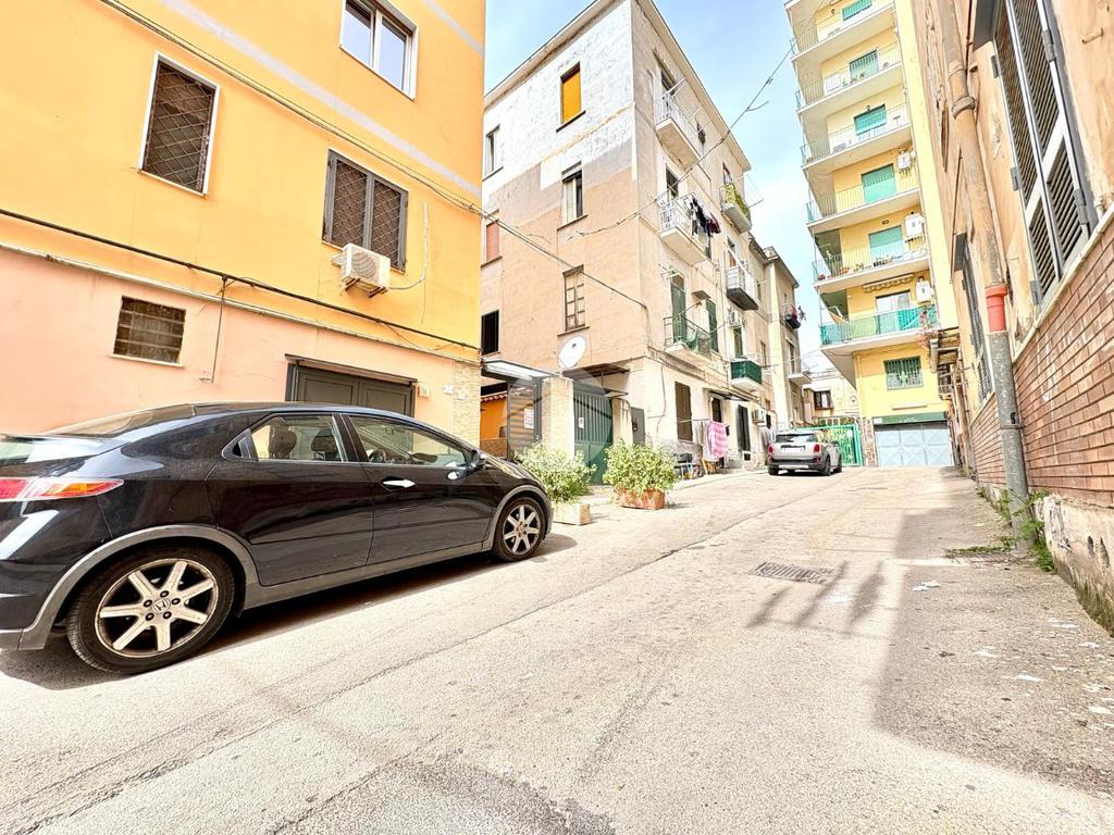 Apartamento T1 em Naples, Italy N.º 57342