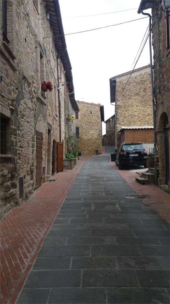 5 rooms Apartment in Cannara, Italy No. 138511