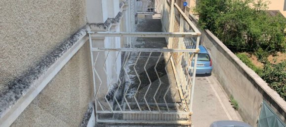 Apartamento de 4 habitaciónes en Bari, Italy No. 33890 43