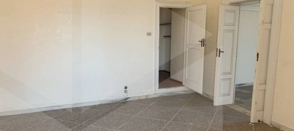 Apartamento de 4 habitaciónes en Bari, Italy No. 33890 27
