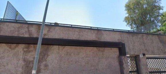 Гараж с 1 спальней в Рим, Италия № 327686 3