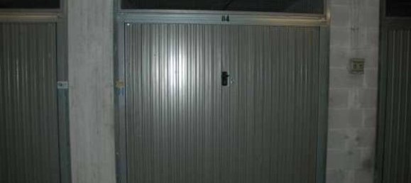 Гараж с 1 спальней в Рим, Италия № 327686 10