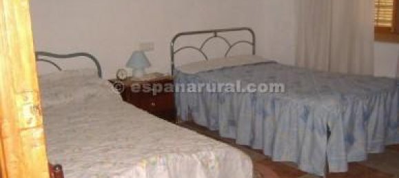 4 bedrooms Townhouse in Baza, Spain No. 7354 5