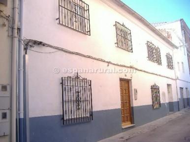 4 bedrooms Townhouse in Baza, Spain No. 7354