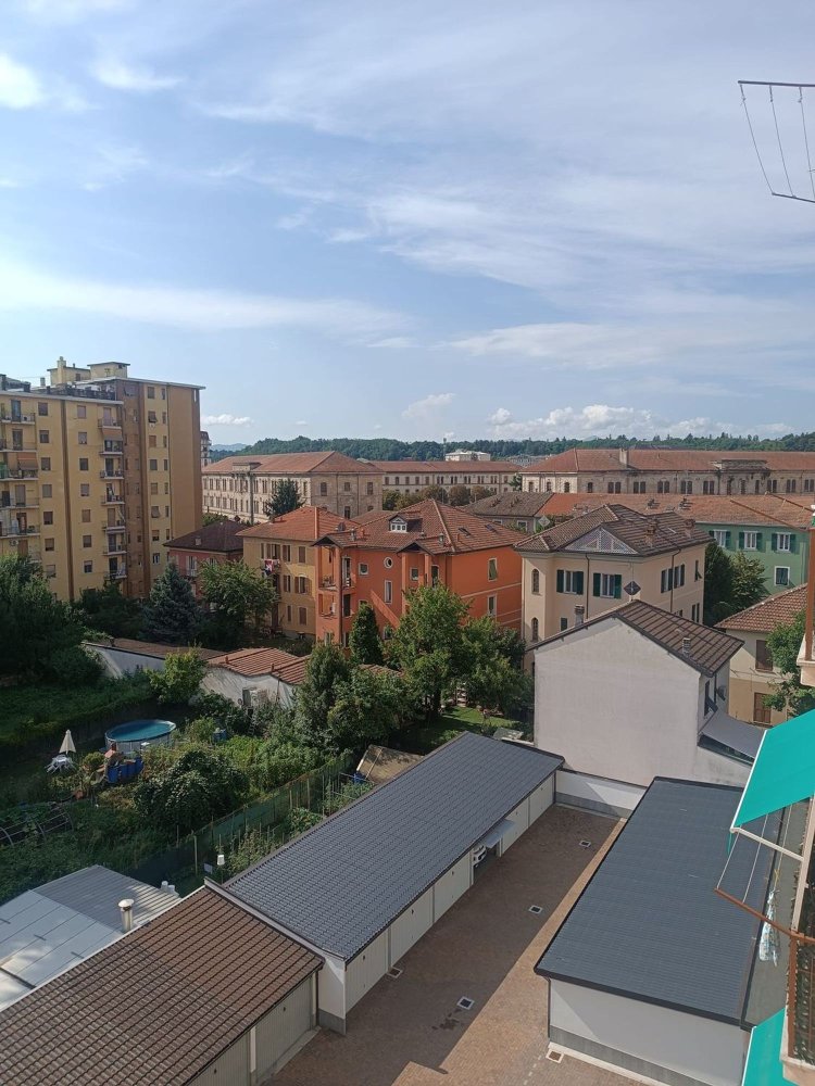 5-Zimmer Wohnung in Novi Ligure, Italy, Nr. 278450