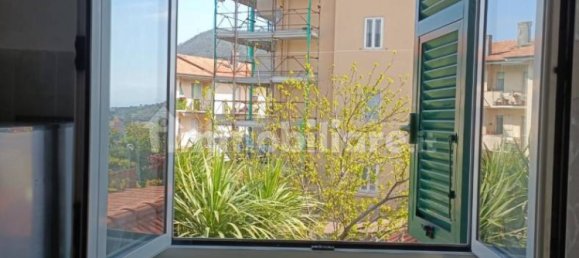 Квартира с 2 спальнями в Варацце, Италия № 351178 14