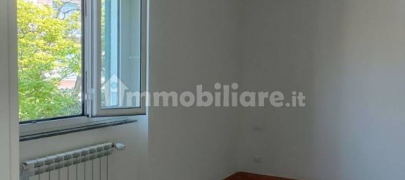 Квартира с 2 спальнями в Варацце, Италия № 351178 28