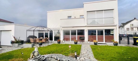 5 bedrooms House in Hesse, Germany No. 134920 2