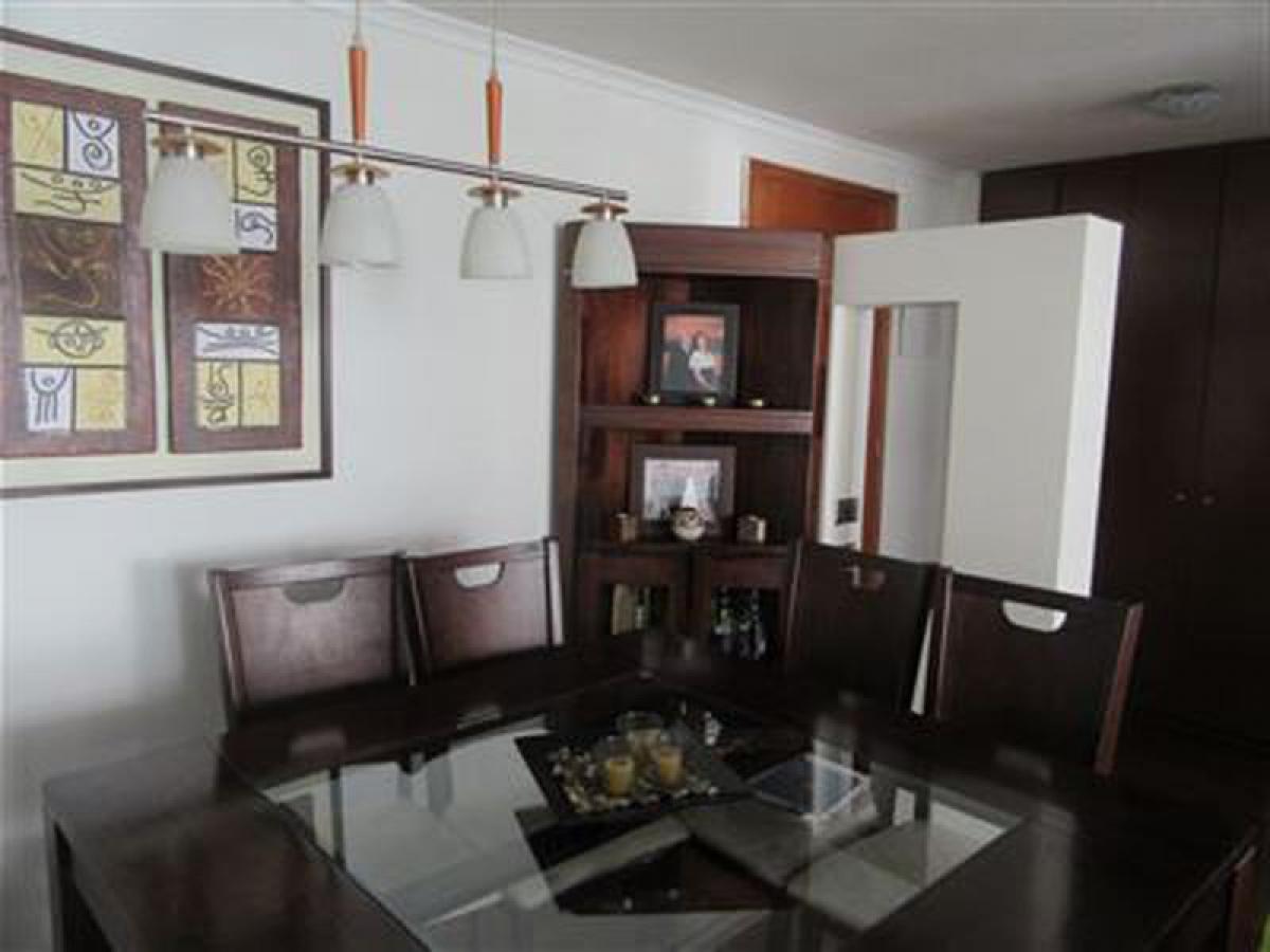3 bedrooms Apartment in Santiago, Chile No. 3276