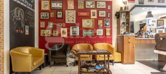 Gewerbliche Immobilie in Pordenone, Italy 71m², Nr. 301652 25