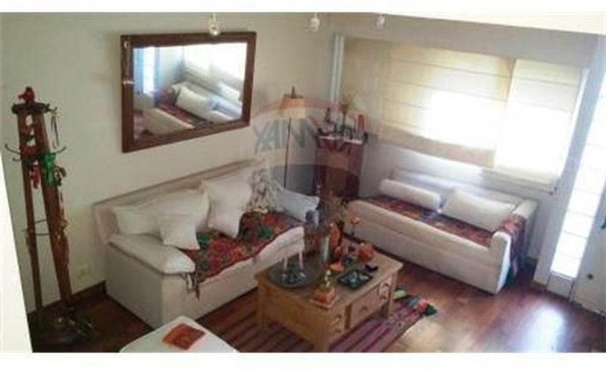 4 bedrooms House in Buenos Aires, Argentina No. 80459