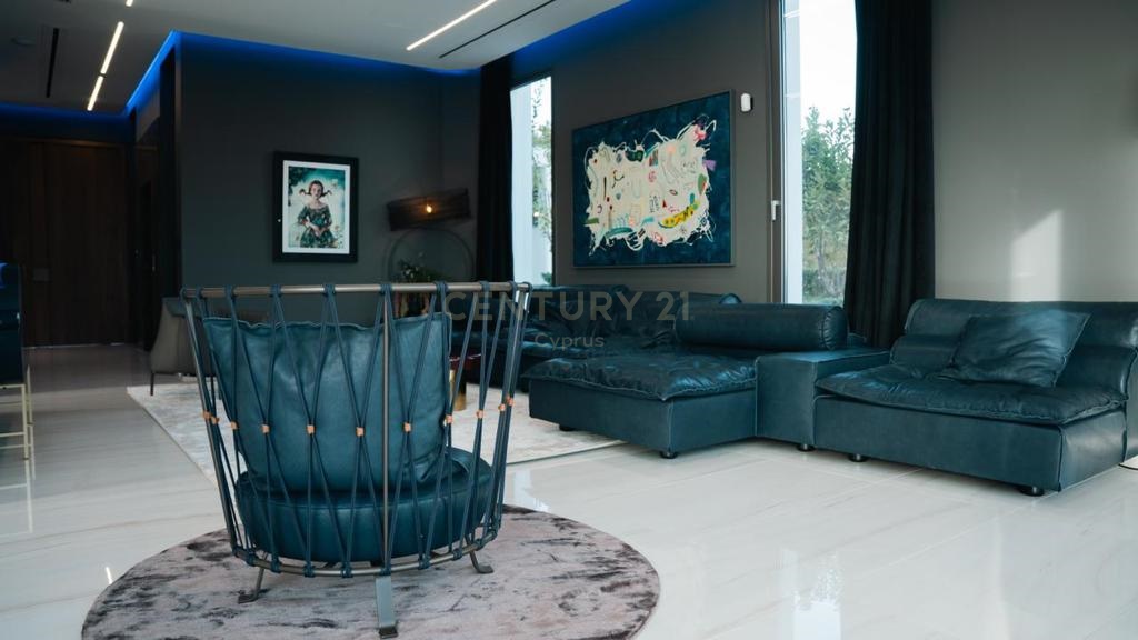 7 bedrooms Villa in Parekklisia, Cyprus No. 3582