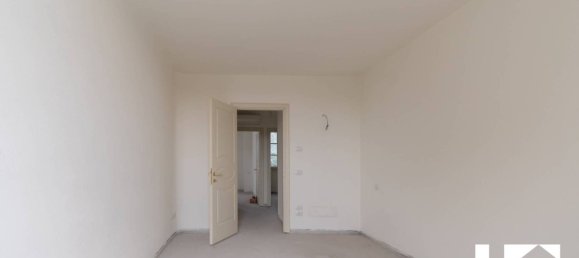 Квартира с 3 спальнями в Майрано, Италия № 52983 10