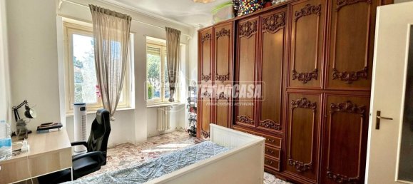 Квартира с 2 спальнями в Турин, Италия № 339624 6