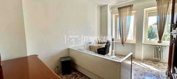 Квартира с 2 спальнями в Турин, Италия № 339624 7