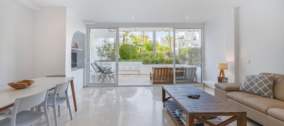 1 bedroom Apartment in Marbella, Spain No. 33419 18