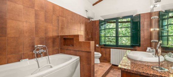 Villa de 6 dormitorios en Campiglia Marittima, Italy No. 35594 45