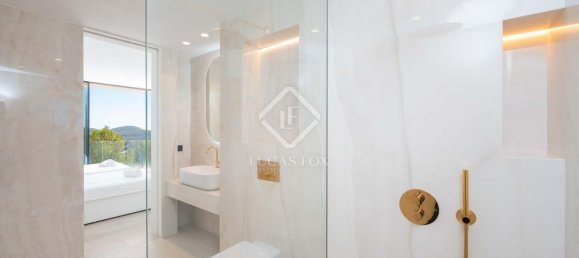 7 bedrooms Villa in Ibiza, Spain No. 90496 26