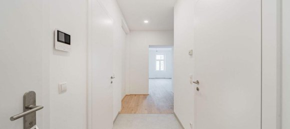 Квартира с 3 комнатами в Бригиттенау, Австрия № 244830 6