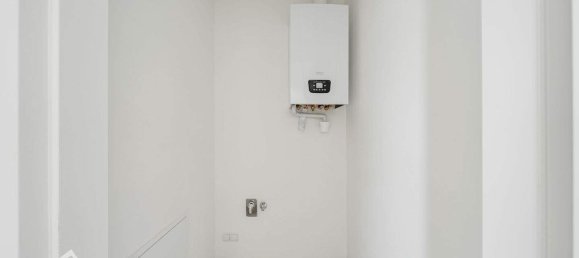 Квартира с 3 комнатами в Бригиттенау, Австрия № 244830 11