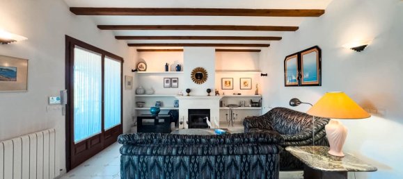 3 bedrooms House in Moraira, Spain No. 183621 8