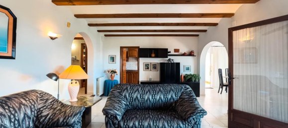 3 bedrooms House in Moraira, Spain No. 183621 10