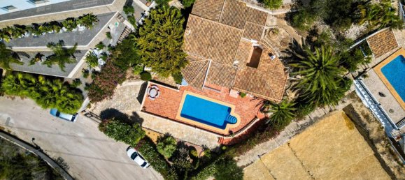 3 bedrooms House in Moraira, Spain No. 183621 3