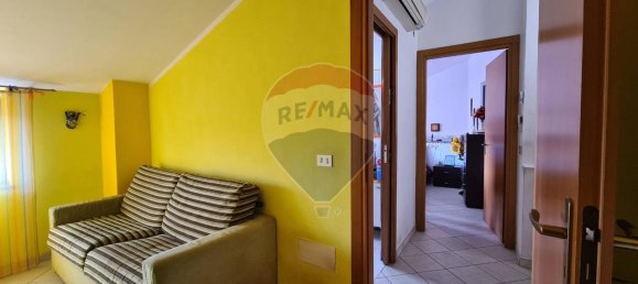 3 rooms Apartment in Empoli, Italy No. 146277 13