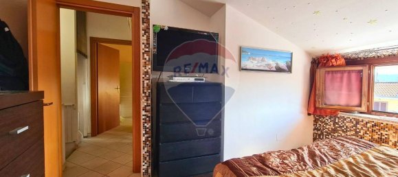 3 rooms Apartment in Empoli, Italy No. 146277 20