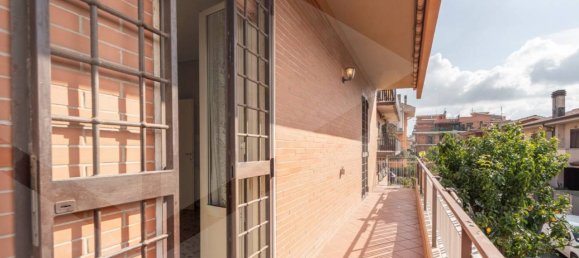 4-salle Appartement à Ciampino, Italy No. 18497 26