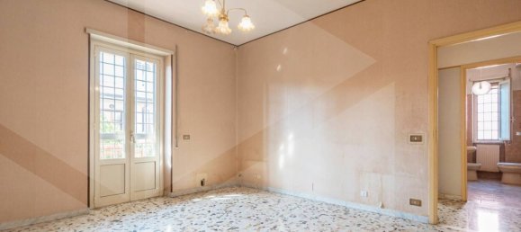 4-salle Appartement à Ciampino, Italy No. 18497 23