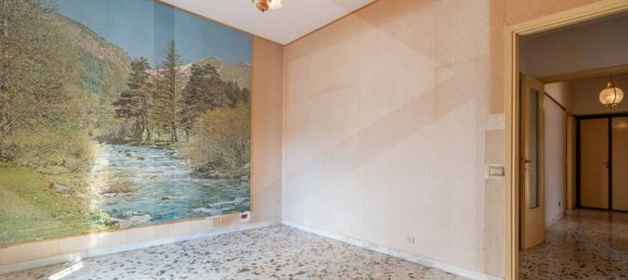 4-salle Appartement à Ciampino, Italy No. 18497 25