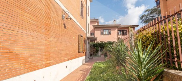 4-salle Appartement à Ciampino, Italy No. 18497 29