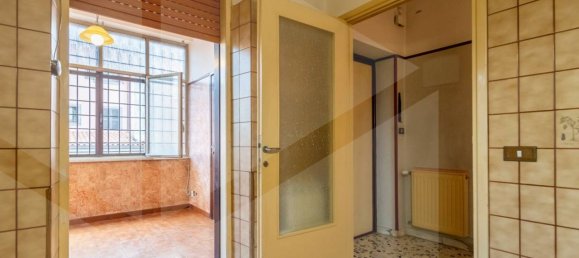 4-salle Appartement à Ciampino, Italy No. 18497 12