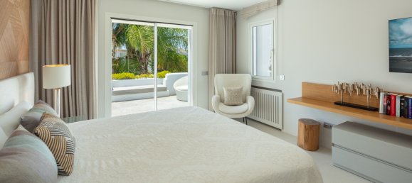 Вилла с 4 спальнями в Золотая миля Марбельи, Испания № 3071 22