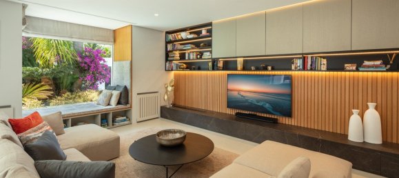 Вилла с 4 спальнями в Золотая миля Марбельи, Испания № 3071 15