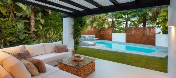 Вилла с 4 спальнями в Золотая миля Марбельи, Испания № 3071 24