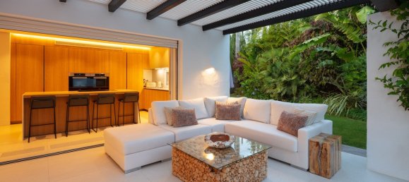 Вилла с 4 спальнями в Золотая миля Марбельи, Испания № 3071 25