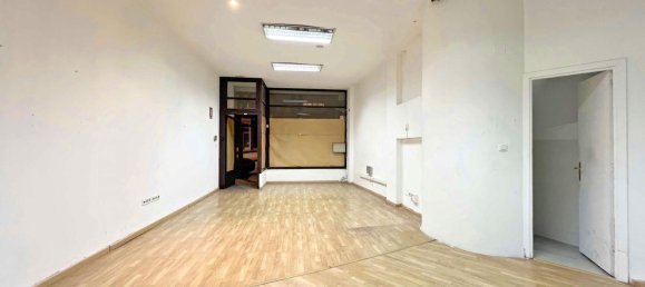 Propriété commerciale à A Coruna, Spain 88m² No. 55066 5