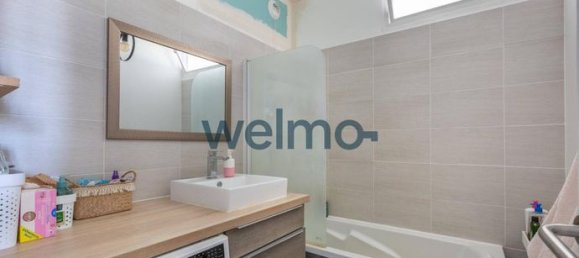 2 Schlafzimmer Wohnung in Rhone, France, Nr. 287712 8