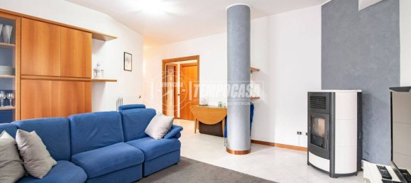 3 bedrooms Apartment in Treviglio, Italy No. 288783 5