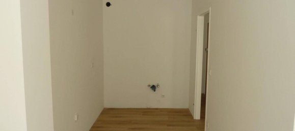 2غرفة شقة في Stockerau, Austria رقم 199454 8