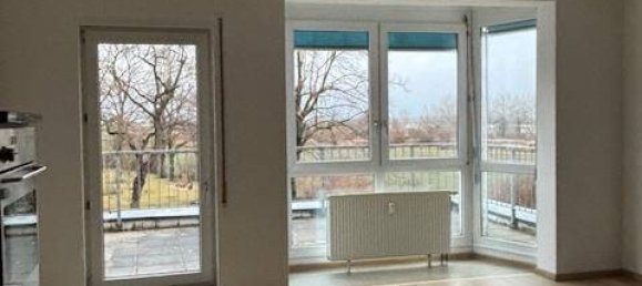 Квартира с 2 спальнями в Галле, Германия № 262410 2