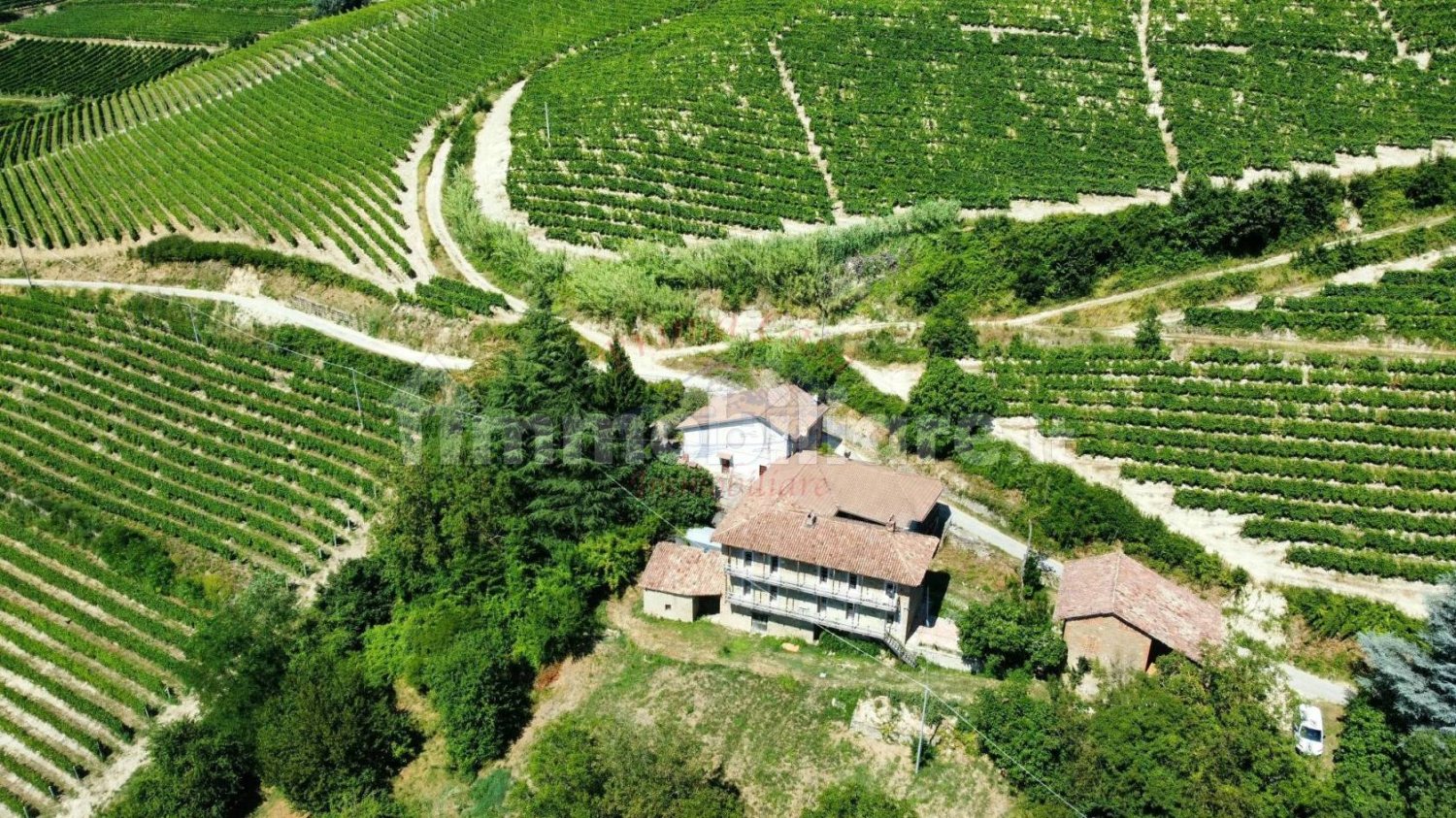 2 bedrooms House in Mango, Italy No. 324029