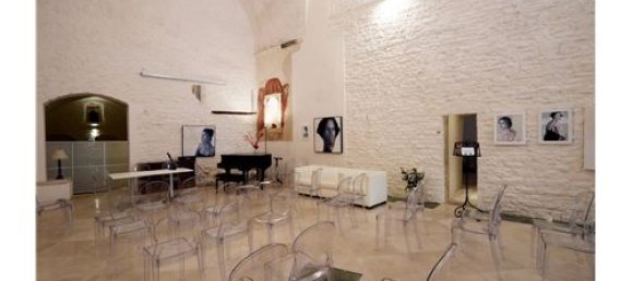 Propiedad comercial de 1 habitación en Bitonto, Italy No. 290193 4