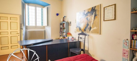 Квартира с 5 комнатами в Прато, Италия № 21893 37