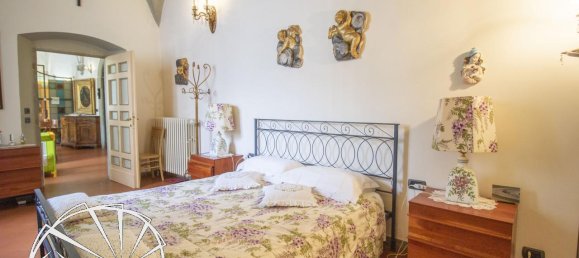 Квартира с 5 комнатами в Прато, Италия № 21893 30